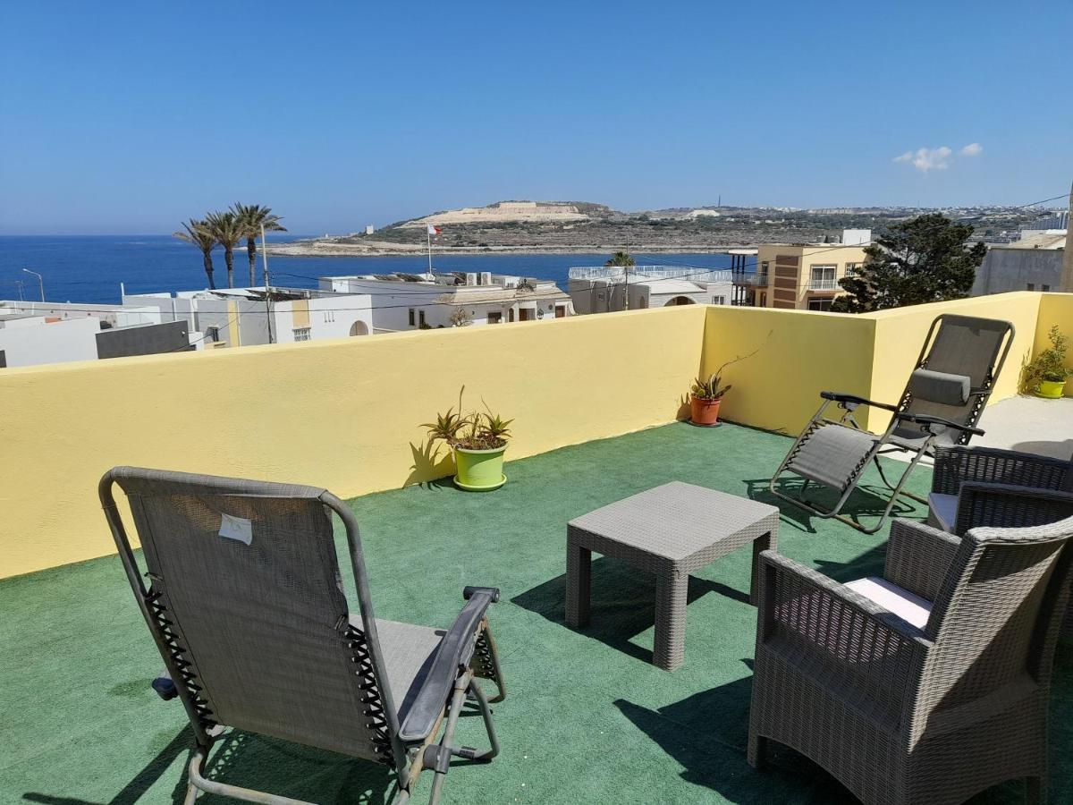 Sunshine Holiday Apartment 5 With Spectacular Seaviews Сент-Полс-Бей Экстерьер фото